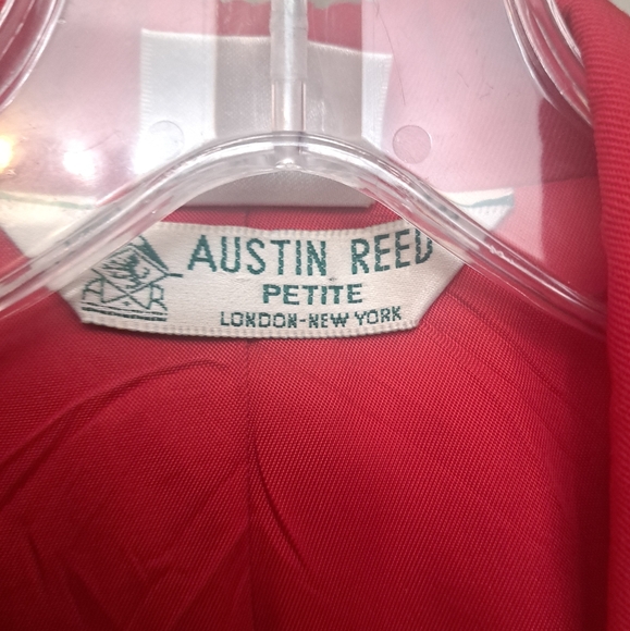 Austin Reed Red Wool Double-breasted Blazer with Notched Lapels - Picture 4 of 4